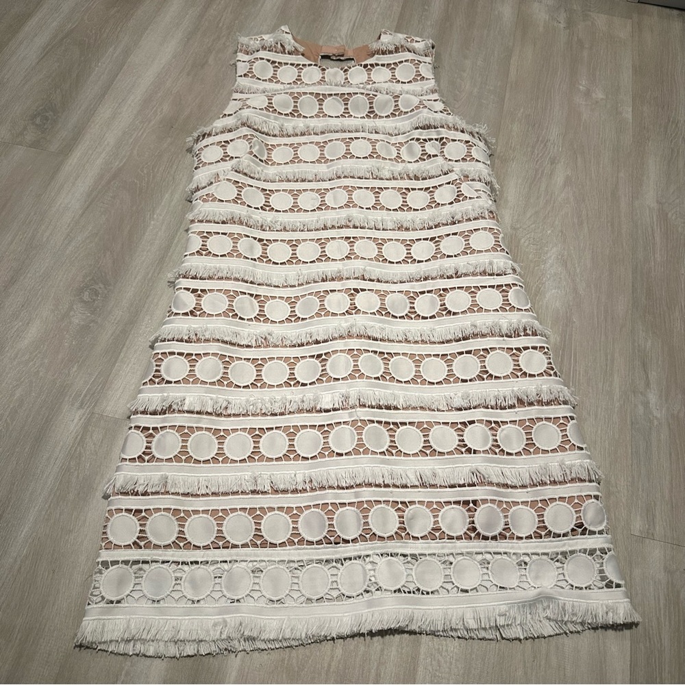 Artelier Nicole Miller White Cream Eyelet Lace Sleeveless Dress Sz 4